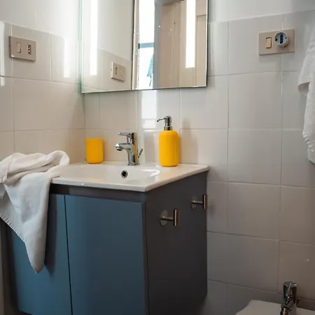 Vittorio Emanuele - Location6 Apartamento *
